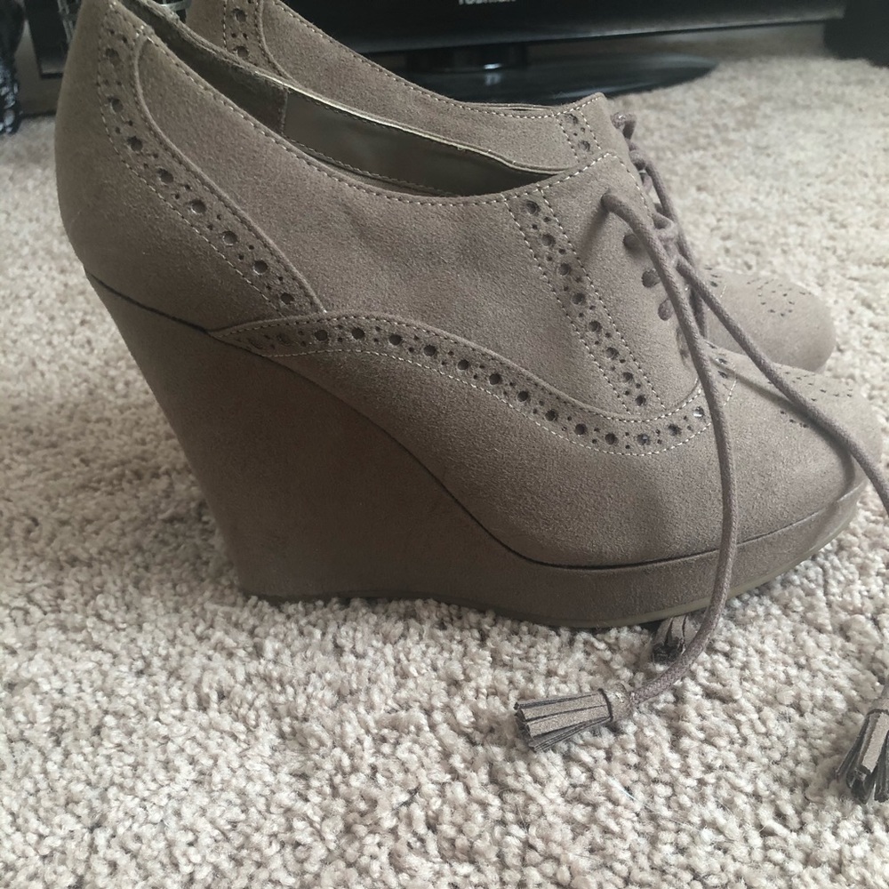 Sophie 17 wedge booties